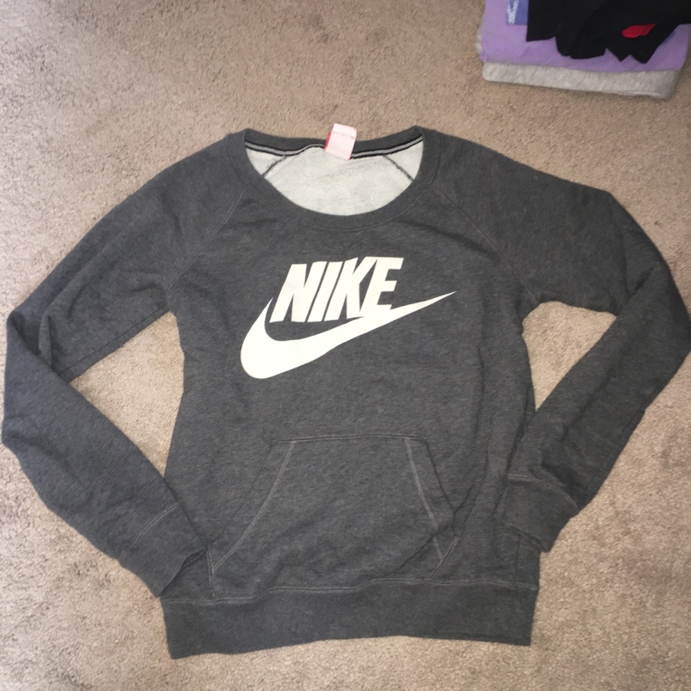 Nike sweatshirt